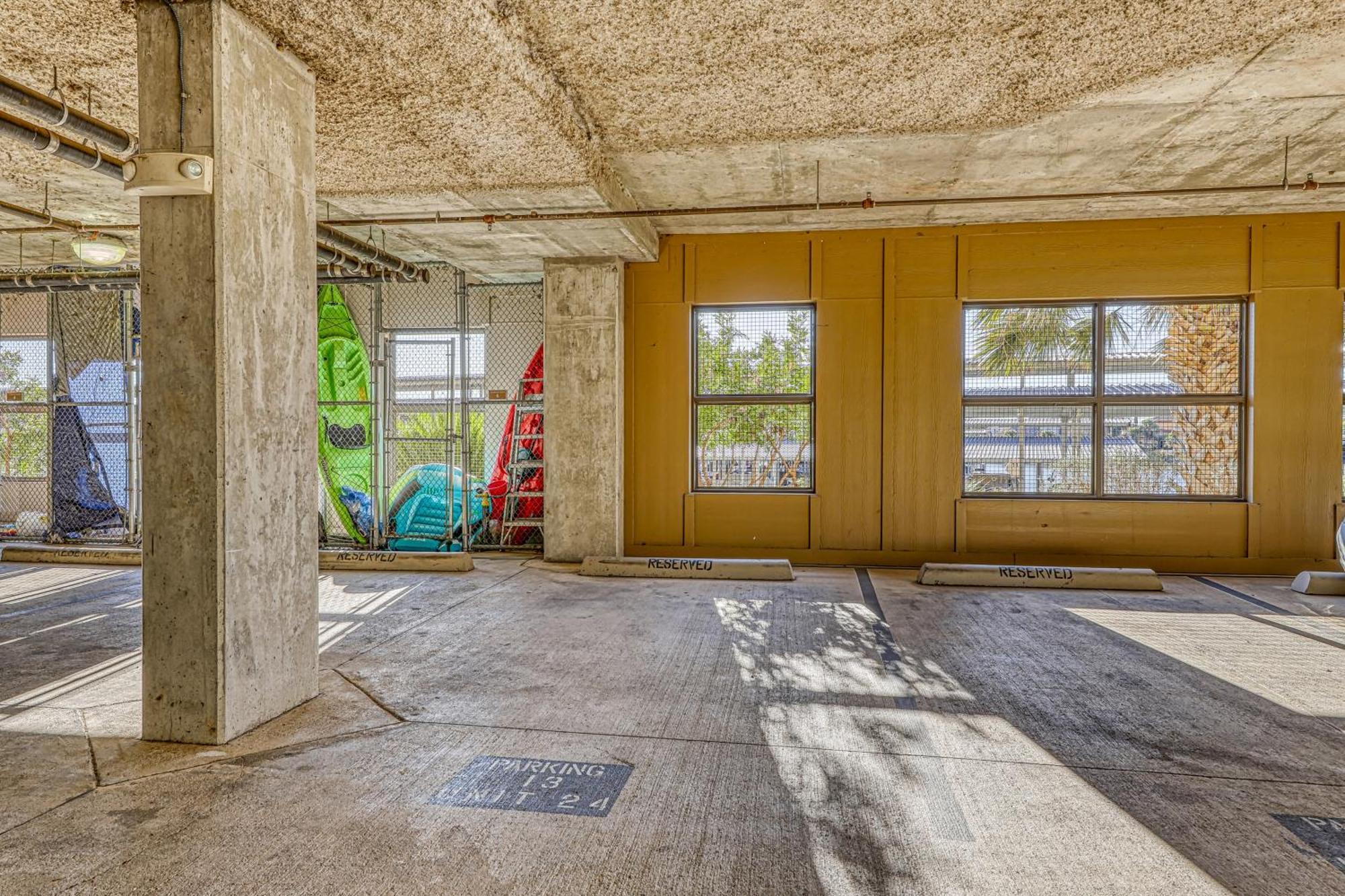 The Waters Condo Building 3 Хорсшу Бей Екстериор снимка